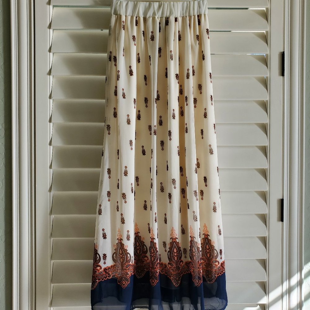 Gorgeous Rue21 women's boho maxi skirt size xs